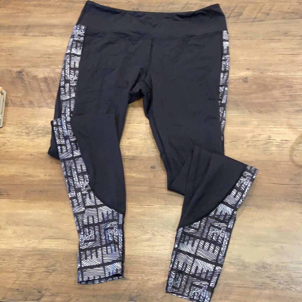 Lululemon Lab Limited Edition Leggings